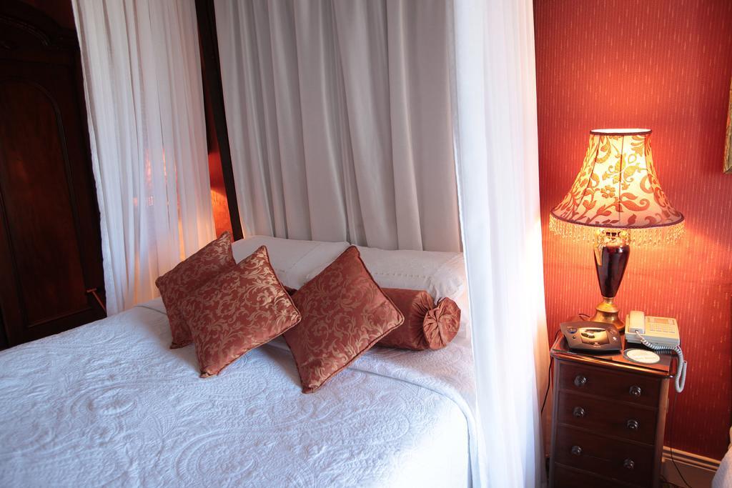 Inch House Hotel Търлес Стая снимка
